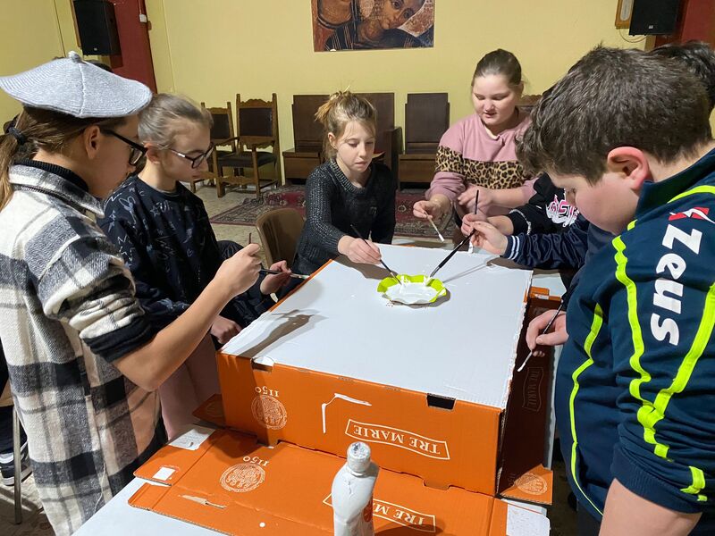 <h1>Incontro con altre realtà per la preparazione delle istallazioni per la sfilata di carnevale</h1>