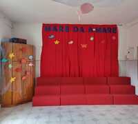 ***Scenografia***
La scenografia è stata curata e realizzata dai bambini e dai ragazzi.